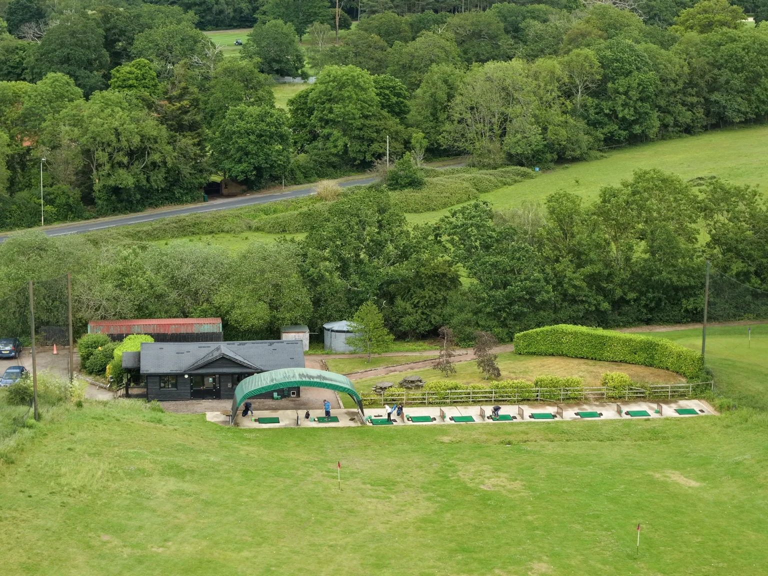 batchworth-park-golf-club-driving-range-overview